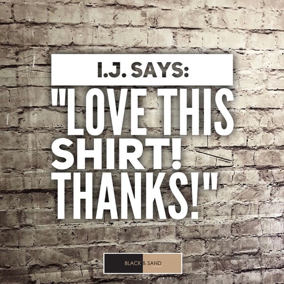 Trendy Soft & distressed knotted-waist T-shirt - Picture 4 of 8